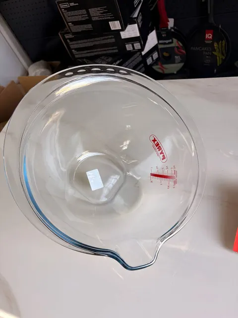 Миска-неваляшка Pyrex, 4 л